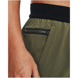 UNDER ARMOUR PEAK Woven Shorts Herren 390 - marine od green/black XL