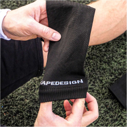TAPEDESIGN Tubes Fu&szlig;ball Sleeve-Stutzen schwarz