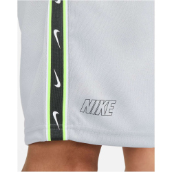 NIKE Sportswear Repeat Shorts Herren 012 - wolf grey/volt XS