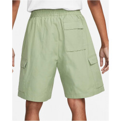 NIKE Club Woven Cargo Shorts Herren 386 - oil green/white XS