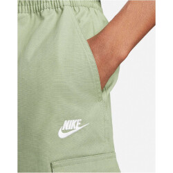 NIKE Club Woven Cargo Shorts Herren 386 - oil green/white XS