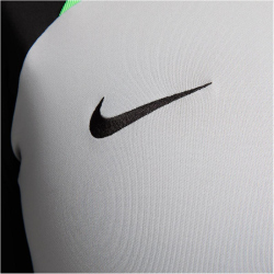 NIKE FC Liverpool Strike Dri-FIT Crew-Neck Fu&szlig;ball...
