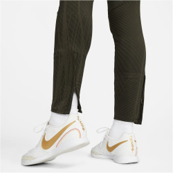 NIKE FC Barcelona Strike Dri-FIT Knit Fu&szlig;ball...