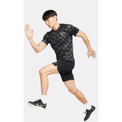 NIKE Dri-FIT Miler kurzarm Laufshirt Herren 060 -...
