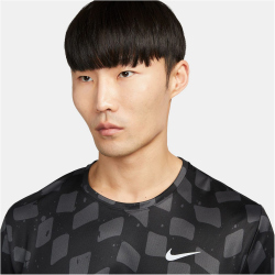 NIKE Dri-FIT Miler kurzarm Laufshirt Herren 060 - anthracite/reflective silv S