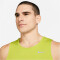 NIKE Dri-FIT Miler Lauf-Tanktop Herren 308 - bright cactus/reflective silv L