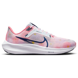 NIKE Pegasus 40 Premium Laufschuhe Damen 600 - pearl...