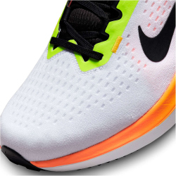 NIKE Winflo 10 Laufschuhe Herren 101 - white/black-volt-laser orange 38.5