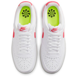 NIKE Court Vision Low-Top Sneaker Damen 101 - white/sea coral-volt-black 36.5