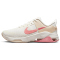 NIKE Air Zoom Bella 6 Fitnessschuhe Damen 101 - sail/coral chalk-sanddrift 40.5