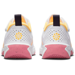 NIKE Omni Multi-Court Sneaker Kinder 102 - white/citron pulse-coral chalk-sea coral 30