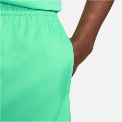 NIKE Sportswear Essentials Woven Lined Flow Badeshorts Herren 363 - spring green/white XS
