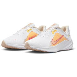 NIKE Quest 5 Laufschuhe Damen 102 - white/sea...