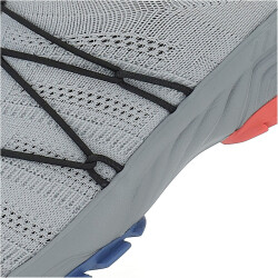 UYN Free Flow Tune XC Sneaker mit grauer Sohle Herren