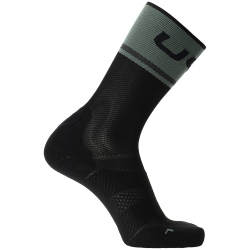 UYN Cycling One Light Fahrradsocken Herren B050 - black-green 35-38