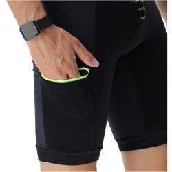 UYN Strides Running OW Laufshorts Herren B131 - black/yellow fluo S