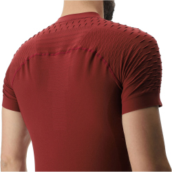 UYN City kurzarm Laufshirt Herren R703 - cabernet S