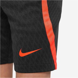 NIKE Dri-FIT Strike Fu&szlig;ballshorts Kinder 014 - black/bright crimson/bright crimson M (137-147 cm)
