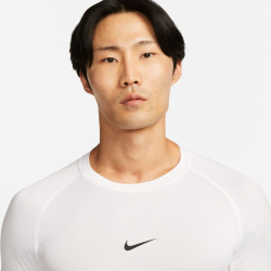 NIKE Pro Dri-FIT Tight kurzarm Fitnessshirt Herren 100 - white/black XXL