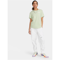 NIKE Sportswear Club Essentials T-Shirt Damen 343 - honeydew/white L