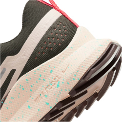 NIKE React Pegasus Trail 4 Trailrunning-Schuhe Damen 300 - sequoia/guava ice-amber brown 42.5