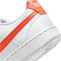 NIKE Court Vision Next Nature Low-Top Sneaker Herren 108 - white/picante red 49.5
