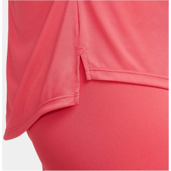 NIKE Dri-FIT One Standard Fit kurzarm Sportshirt Damen 648 - lt fusion red/white S
