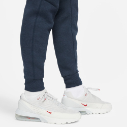 NIKE Sportswear Tech Fleece Slim Fit Jogginghose Herren
