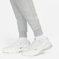 NIKE Sportswear Tech Fleece Slim Fit Jogginghose Herren...