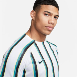 NIKE Academy Pro Dri-FIT kurzarm Fußball...