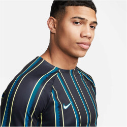 NIKE Academy Pro Dri-FIT kurzarm Fußball...