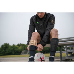 G-FORM Pro-S Blade Fußball Schienbeinschoner gold S