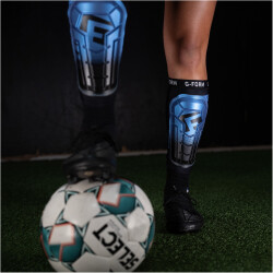 G-FORM Pro-S Vento Fußball Schienbeinschoner sapphire pearl S