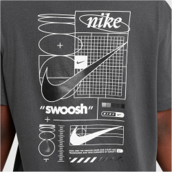 NIKE Sportswear Boyfriend Swoosh T-Shirt M&auml;dchen