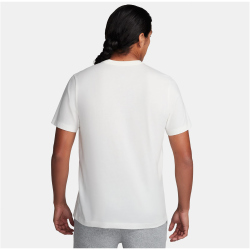 NIKE Sportswear Club+ T-Shirt Herren
