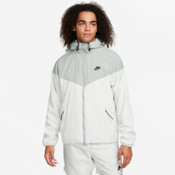 NIKE Windrunner Winterized Kapuzenjacke Herren