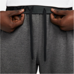 NIKE Therma-FIT Tapered Fitness Trainingshose Herren