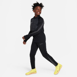 NIKE Academy23 Winter Warrior Therma-FIT Fu&szlig;ball...