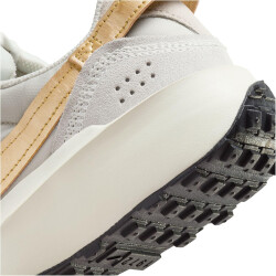 NIKE Waffle Debut Sneaker Damen 100 - lt orewood brn/metallic gold-sail-black 38