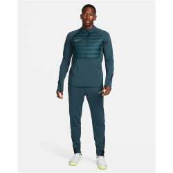 NIKE Academy Winter Warrior Therma-FIT Global...