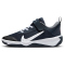 NIKE Omni Multi-Court Sneaker Kinder 402 - dark obsidian/white-smoke grey 30