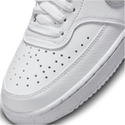 NIKE Court Vision Next Nature Low-Top Sneaker Damen 108 - white/metallic silver-white 35.5
