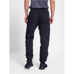hummel hmlTRAVEL Jogginghose 2001 - black M