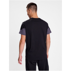 hummel hmlTRAVEL T-Shirt 2001 - black S