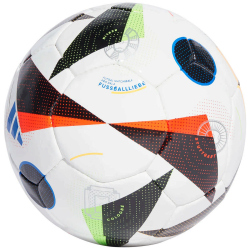 adidas Fußballliebe EURO24 PRO Futsal Spielball...