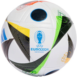 adidas Fußballliebe EURO24 League Trainingsball...