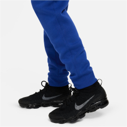 NIKE Sportswear Standard Issue Fleece Cargo-Jogginghose...