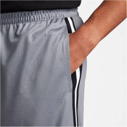 NIKE DNA Dri-FIT 8" Basketballshorts Herren