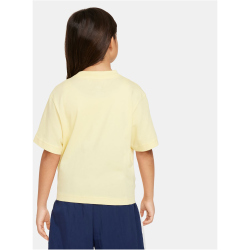 NIKE Sportswear Swoosh Boxy T-Shirt M&auml;dchen 722 - soft yellow M (137-146 cm)