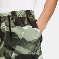 NIKE Form Dri-FIT 9" Versatile Shorts Herren 386 - oil green/velvet brown/white S